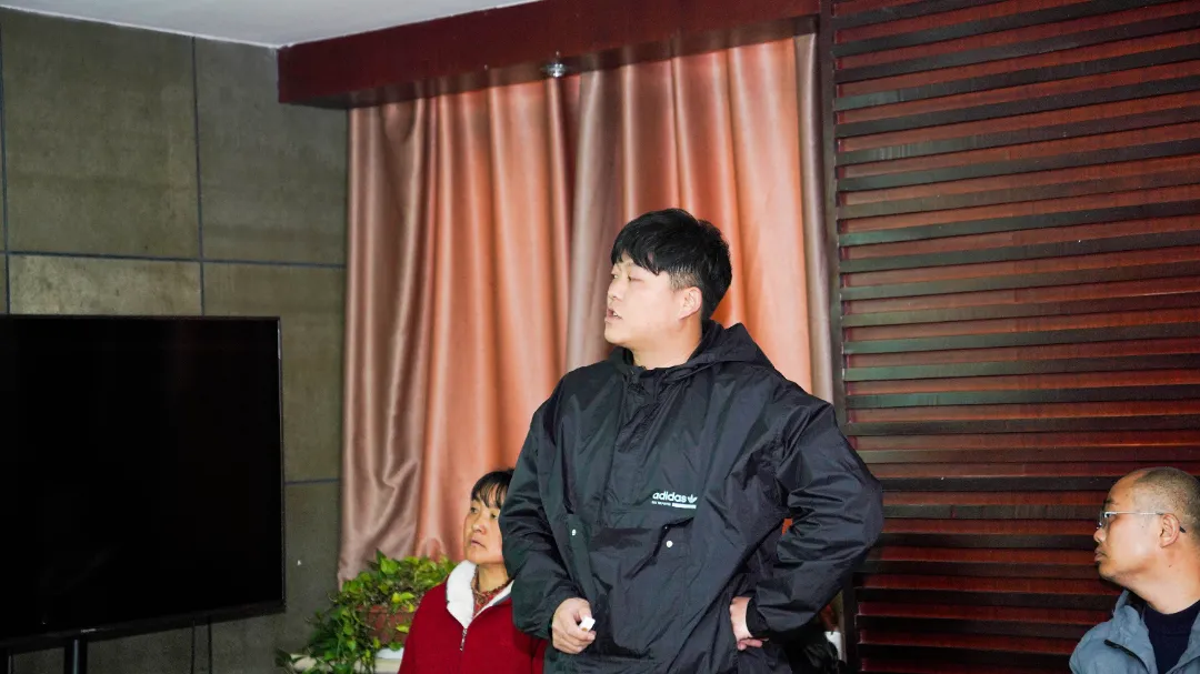 六大茶山2021年終述職圓滿完成，共迎百年榮耀&middot;雙十加冕的2022年